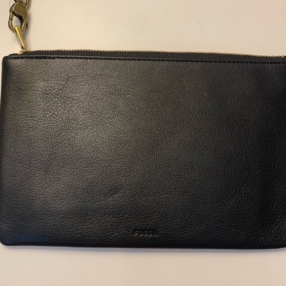 NWOT Fossil Leather Wristlet/Wallet - Picture 2 of 6